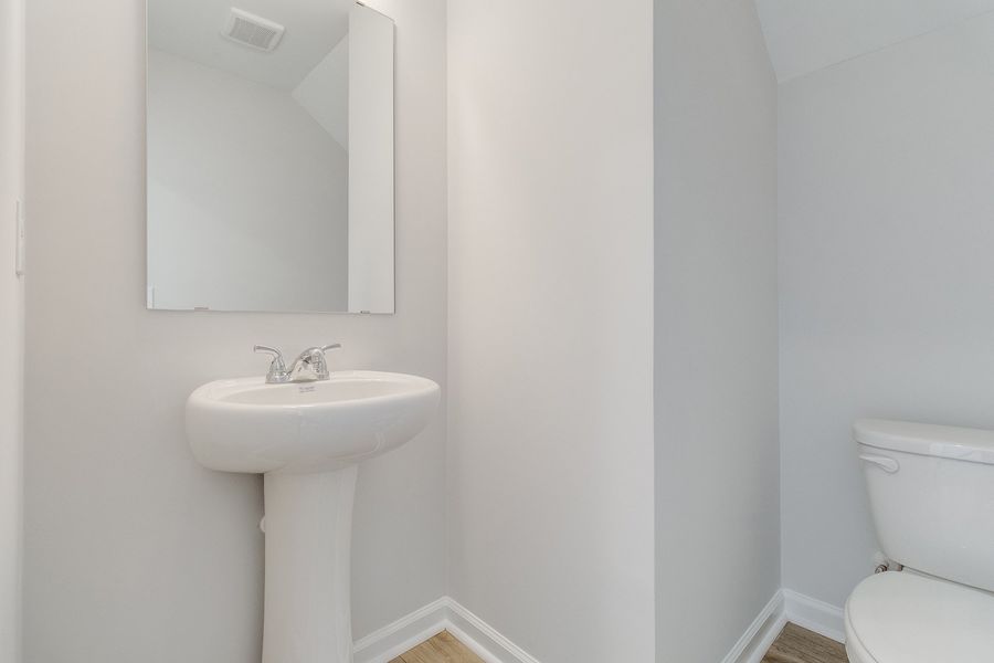 Image 29 of a home in Astoria.