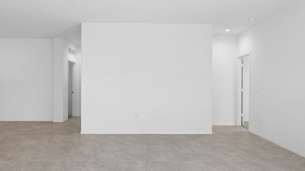 Representative unfurnished interior of a home built from the Lakeway by D.R. Horton in Heartland Ranch, Coolidge (Image 23).