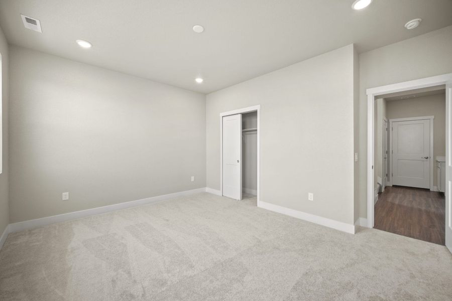 Spacious, unfurnished interior of a new home in Pony Park, Colorado Springs (Image 17). Spacious, unfurnished interior of a new home in Pony Park, Colorado Springs (Image 17).
