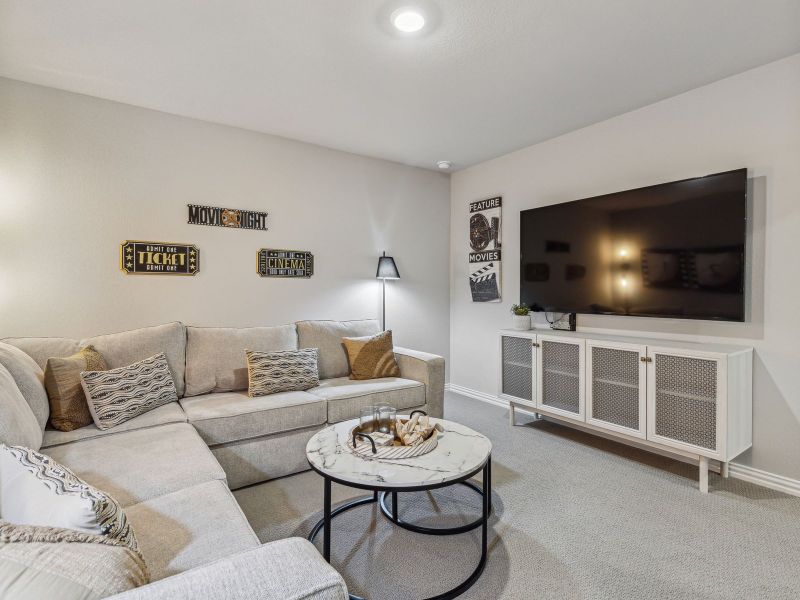 Enjoy nights watching movies in this perfect movie room Enjoy nights watching movies in this perfect movie room