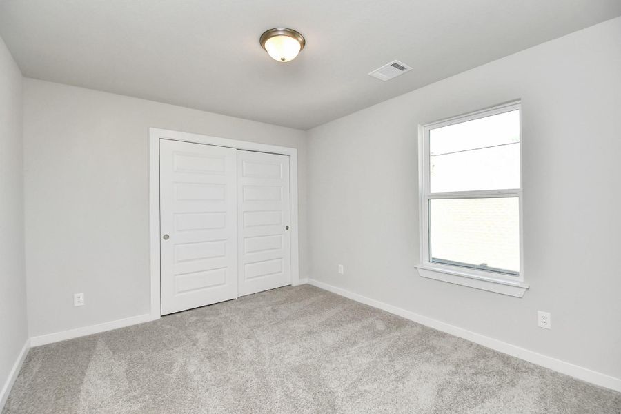 Example of completed home with similar floor plan. Colors and selections of completed home may vary. Example of completed home with similar floor plan. Colors and selections of completed home may vary.