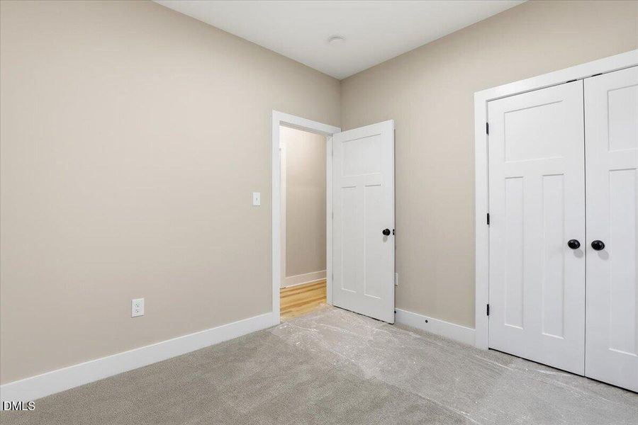 24-217 Ponchartrain St-24