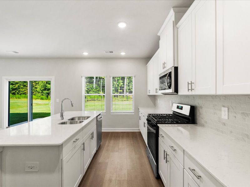 Furnished interior view inside a new home in Creek Ridge - Signature Collection, Spartanburg (Image 5).