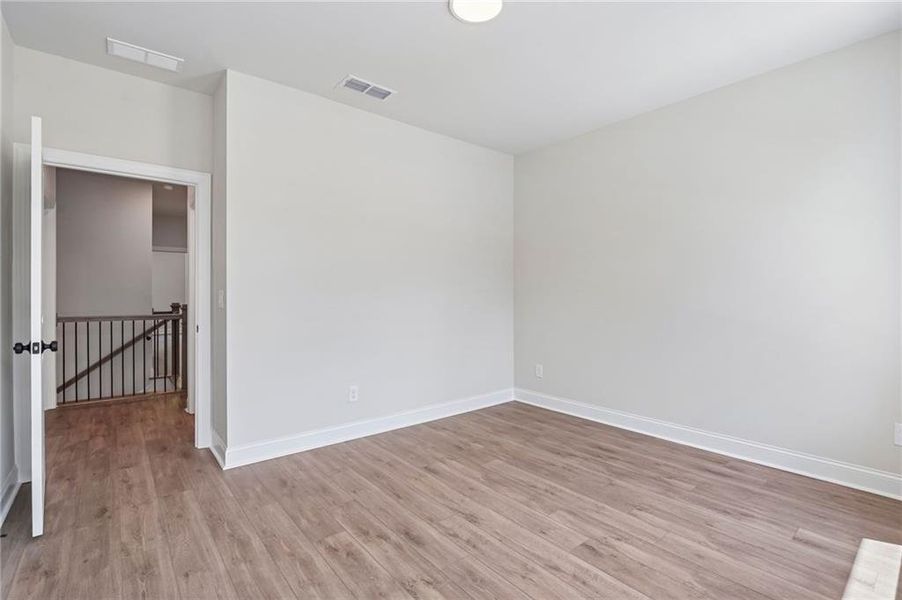 Spacious, unfurnished interior of a new home in Waterside, Peachtree Corners (Image 27).