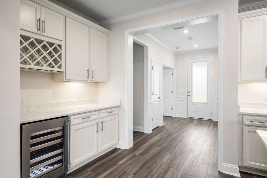 Furnished interior view inside a new home in Del Webb Savannah at Heartwood, Richmond Hill (Image 5).