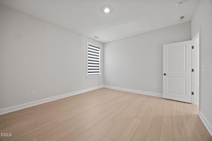 41-web-or-mls-IMG_2020 41-web-or-mls-IMG_2020