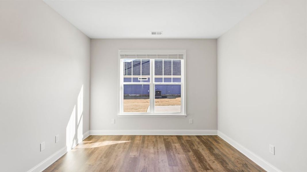 Representative unfurnished interior of a home built from the Crestone by D.R. Horton in Blue Ridge Trail, Fountain Inn (Image 20).
