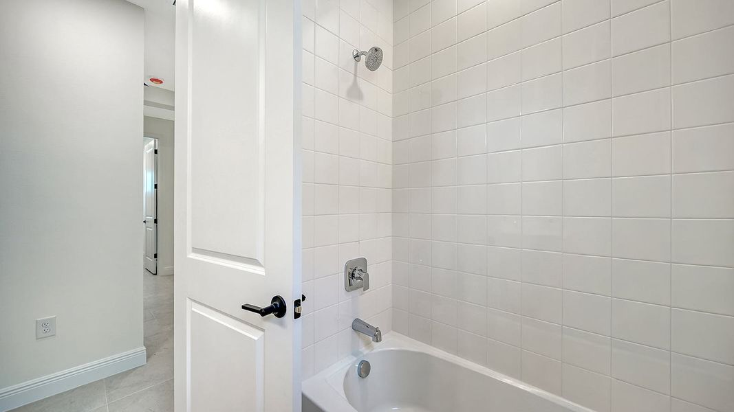 Close-up of interior finishes inside a home in Palmera Real Estate and Homes for Sale in Venice, FL - Neal Communities, Venice (Image 16). Close-up of interior finishes inside a home in Palmera Real Estate and Homes for Sale in Venice, FL - Neal Communities, Venice (Image 16).