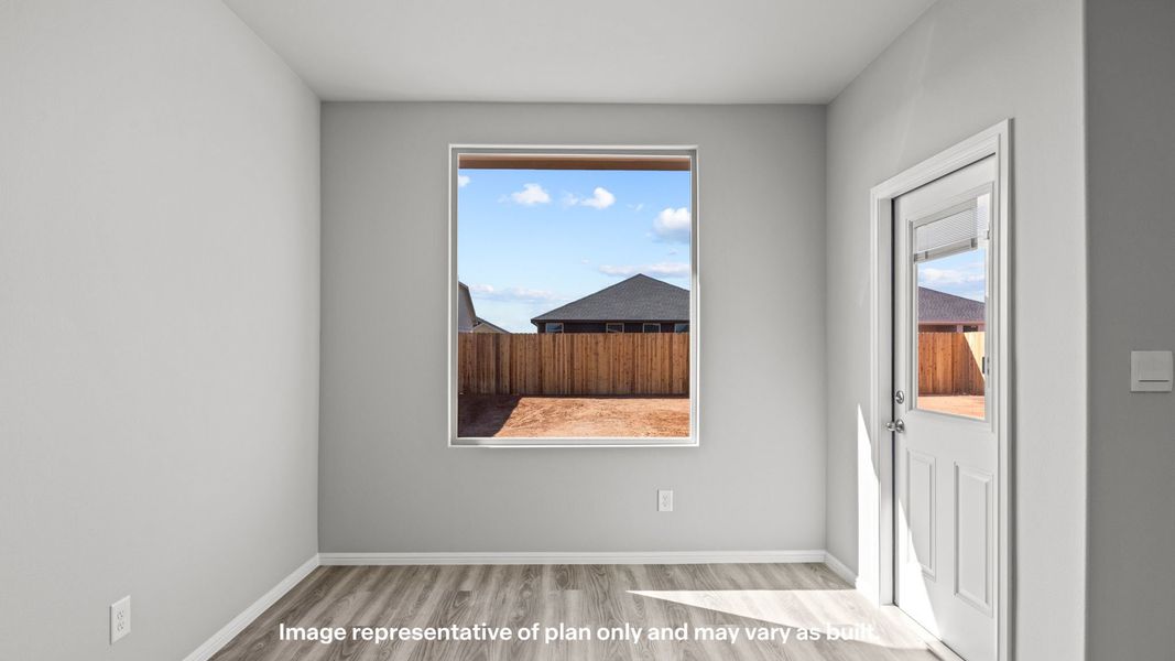Spacious, unfurnished interior of a new home in Mustang Ridge, Andrews (Image 11).