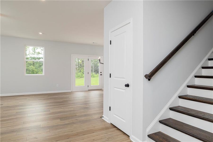 Spacious, unfurnished interior of a new home in Riverside Ridge, Lawrenceville (Image 14).