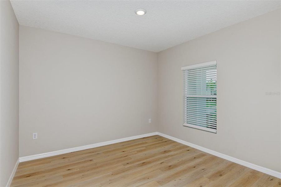Spacious, unfurnished interior of a new home in Crosswinds, Haines City (Image 15).