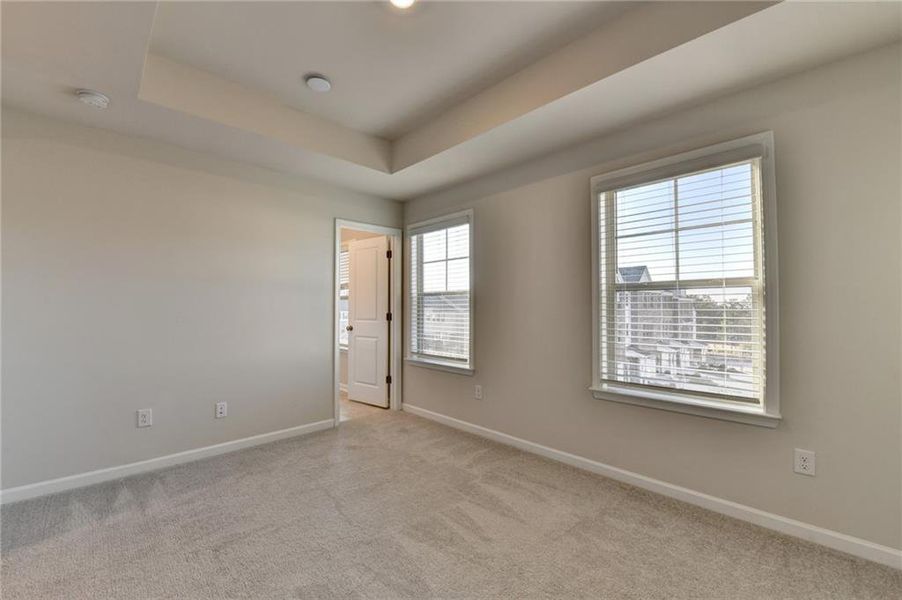 Spacious, unfurnished interior of a new home in , Marietta (Image 40).