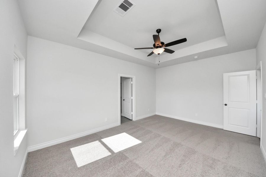 Spacious, unfurnished interior of a new home in Lexington Heights, Willis (Image 23). Spacious, unfurnished interior of a new home in Lexington Heights, Willis (Image 23).