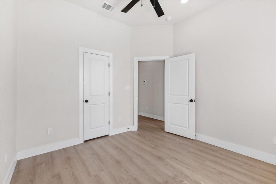 Spacious, unfurnished interior of a new home in , Brenham (Image 11). Spacious, unfurnished interior of a new home in , Brenham (Image 11).