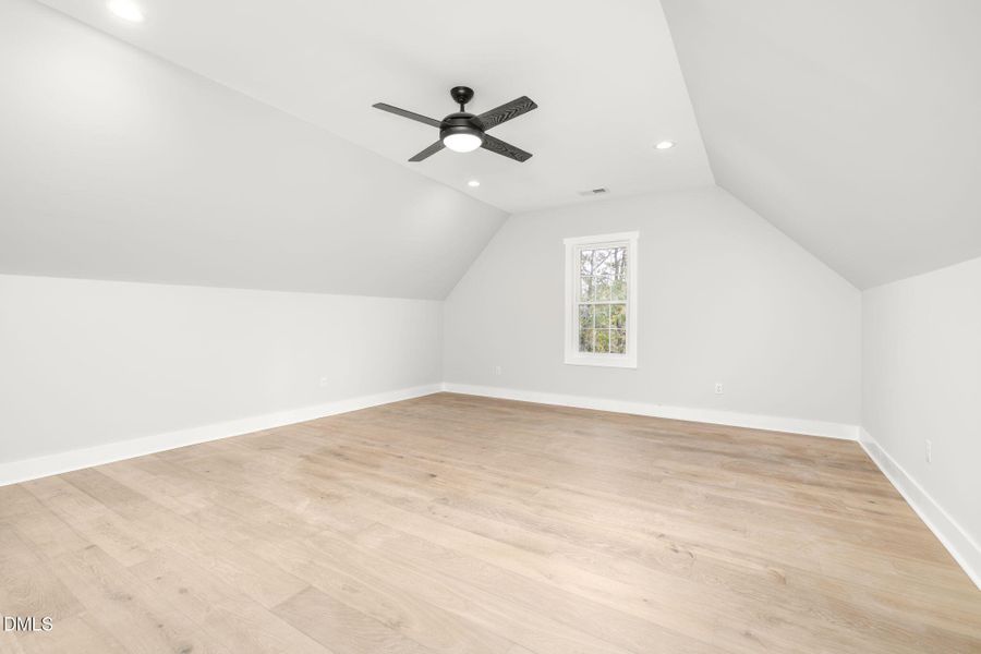 28-web-or-mls-Roanoke-Bend-25