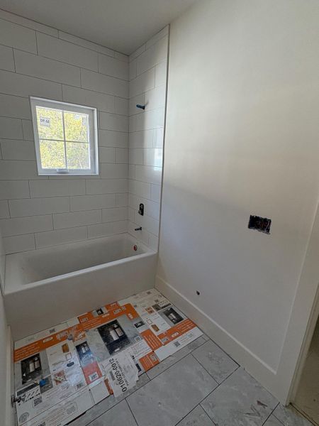 Spacious, unfurnished interior of a new home in , Johns Island (Image 15). Spacious, unfurnished interior of a new home in , Johns Island (Image 15).