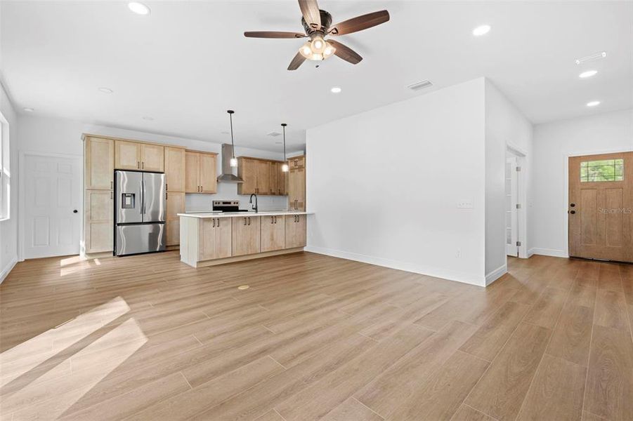 Spacious, unfurnished interior of a new home in , Brooksville (Image 29).