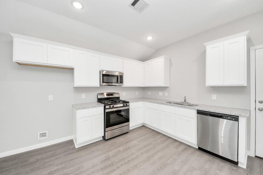 Image 8 of a home in .