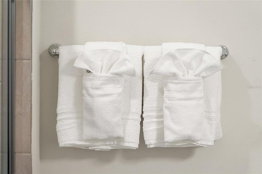 Close-up of interior finishes inside a home in Windsor Island Resort, Davenport (Image 54).