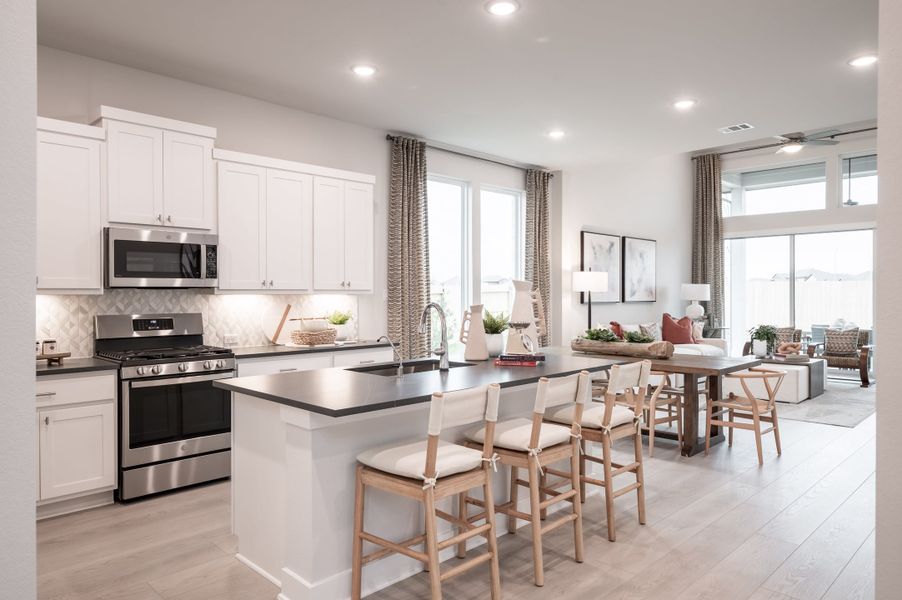 Representative furnished interior of a home built from the Cormorant by Tri Pointe Homes in Trillium, Richmond (Image 9).