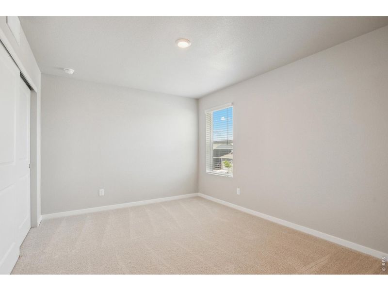 Spacious, unfurnished interior of a new home in , Severance (Image 15).