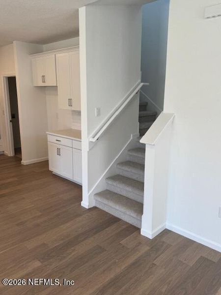 Spacious, unfurnished interior of a new home in Brook Forest, St. Augustine (Image 9).