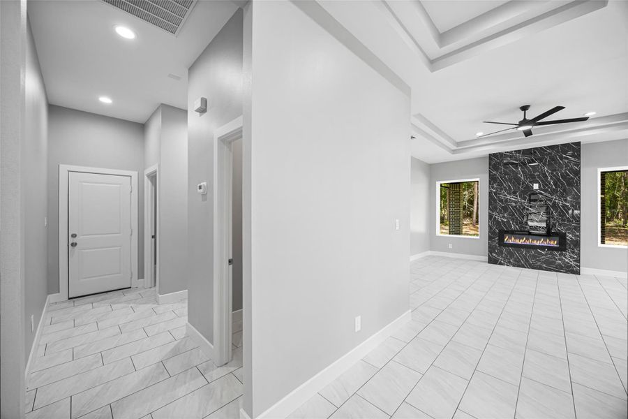 Spacious, unfurnished interior of a new home in , Splendora (Image 20).