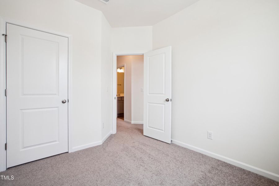 WEN3 - Linville - interiors-bedroom 3-_m WEN3 - Linville - interiors-bedroom 3-_m