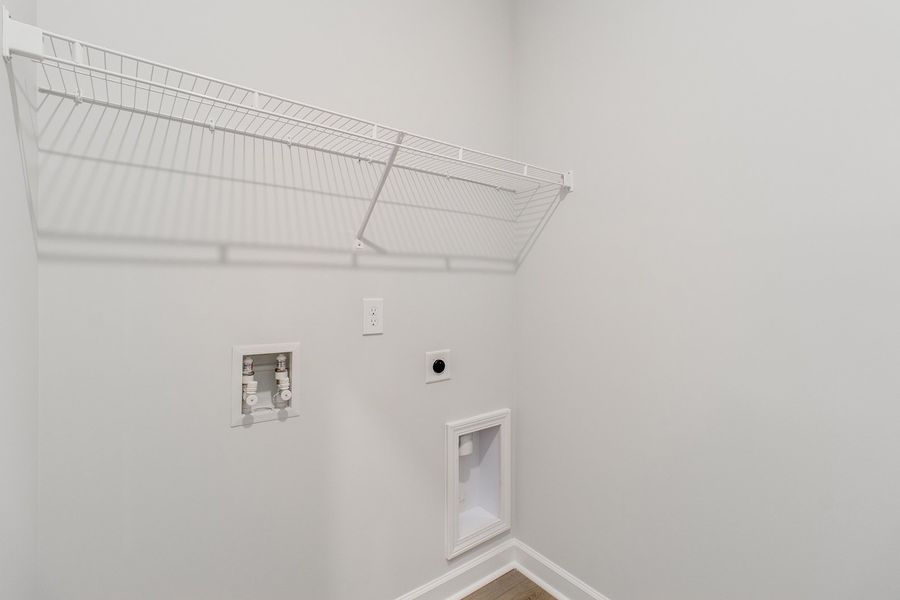 Spacious, unfurnished interior of a new home in Hendrix Farms, Lexington (Image 28). Spacious, unfurnished interior of a new home in Hendrix Farms, Lexington (Image 28).