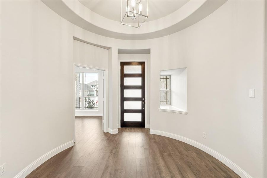 Spacious, unfurnished interior of a new home in Sunset Ridge, Alvarado (Image 13).