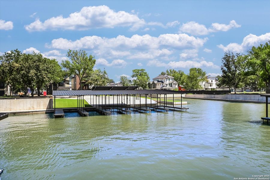 Community amenities in , Kingsland (Image 38).