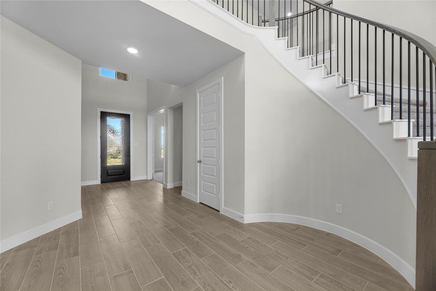 Spacious, unfurnished interior of a new home in The Grand Prairie, Hockley (Image 21).