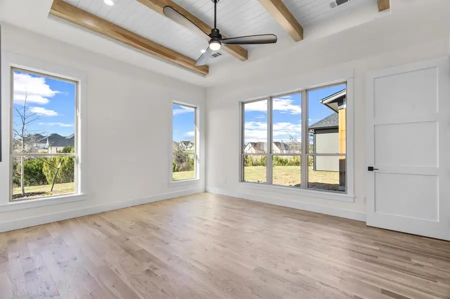 Spacious, unfurnished interior of a new home in , Weatherford (Image 32). Spacious, unfurnished interior of a new home in , Weatherford (Image 32).