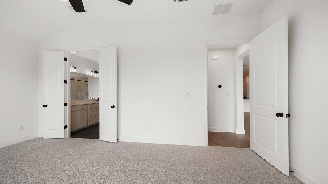 Spacious, unfurnished interior of a new home in Meraki, Forney (Image 18). Spacious, unfurnished interior of a new home in Meraki, Forney (Image 18).