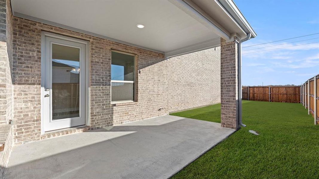 25. 625 Wicklow - Patio