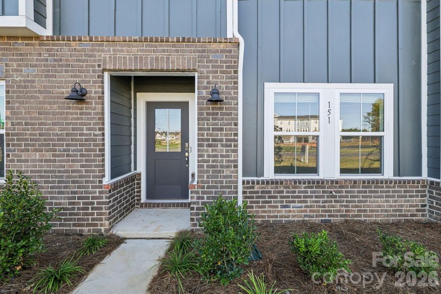 Photo is not of the actual home, but is an inspirational photo of builder’s model home and may depict options, furnishings, and/or decorator features that are not included Photo is not of the actual home, but is an inspirational photo of builder’s model home and may depict options, furnishings, and/or decorator features that are not included