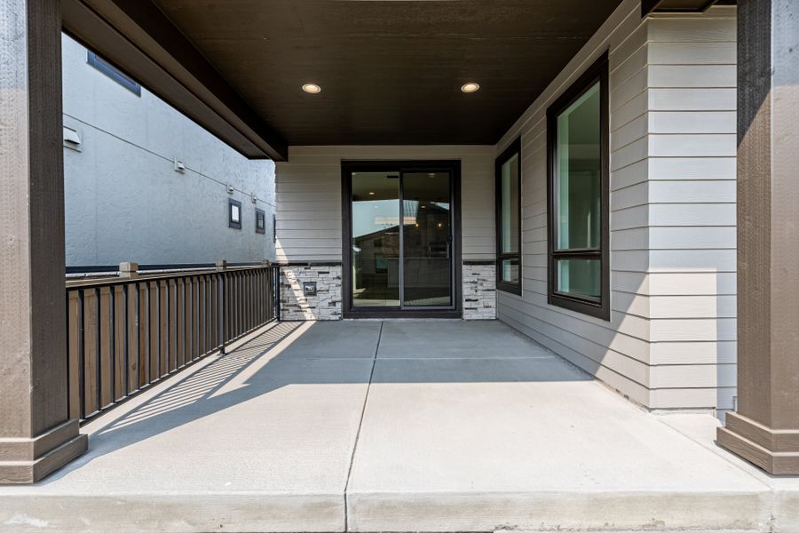 Image 36 of a home in West Grange.