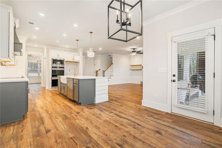 Furnished interior view inside a new home in Alcovy Station, Covington (Image 9).