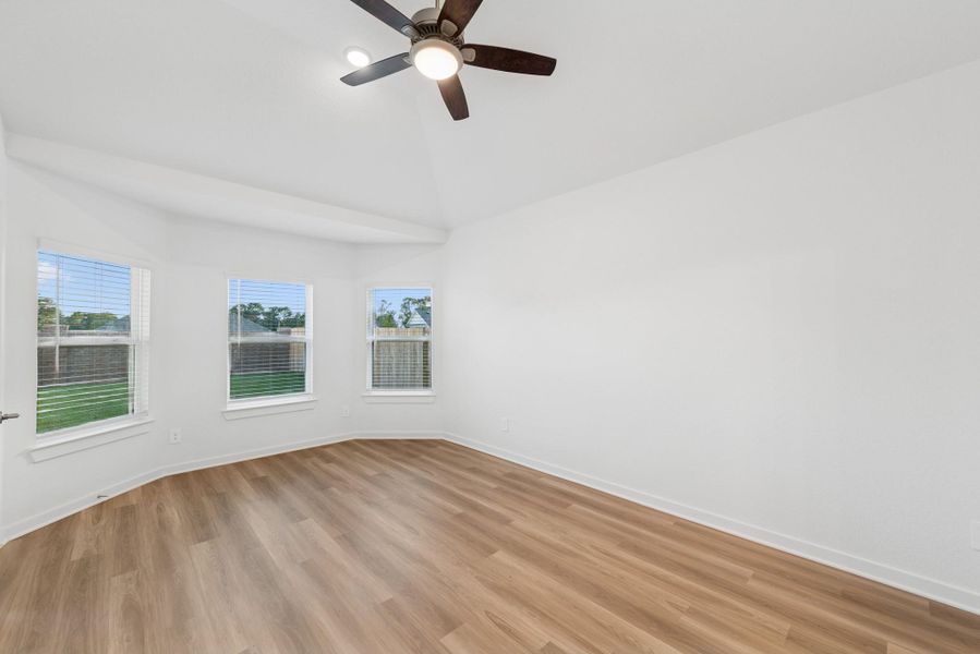 Spacious, unfurnished interior of a new home in Lone Star Landing, Montgomery (Image 29). Spacious, unfurnished interior of a new home in Lone Star Landing, Montgomery (Image 29).