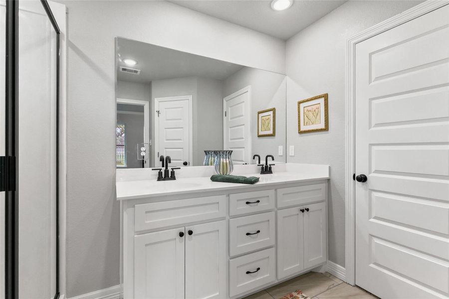 Furnished interior view inside a new home in , Sweeny (Image 10).