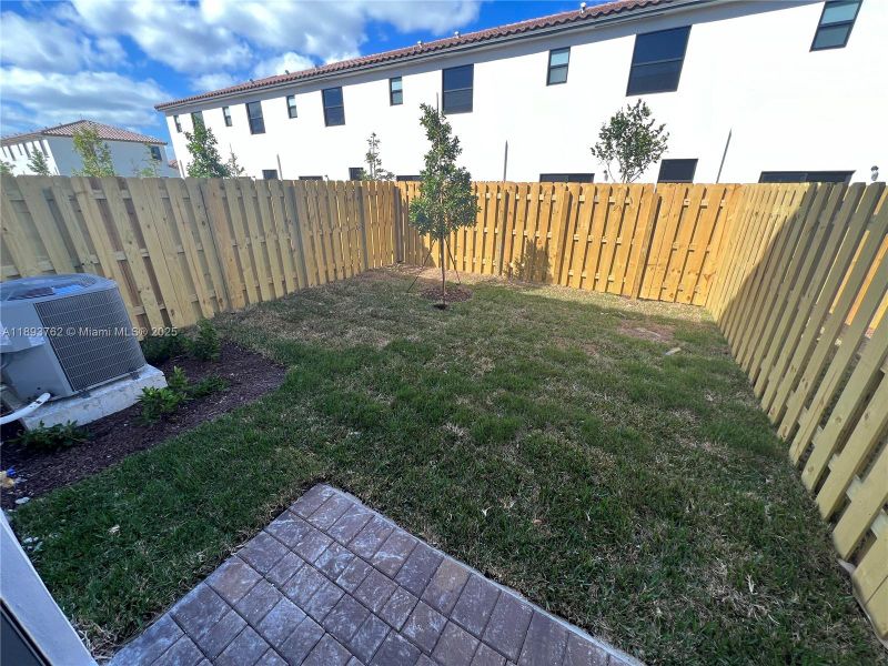 Exterior details and patio area of a home in , Homestead (Image 17).