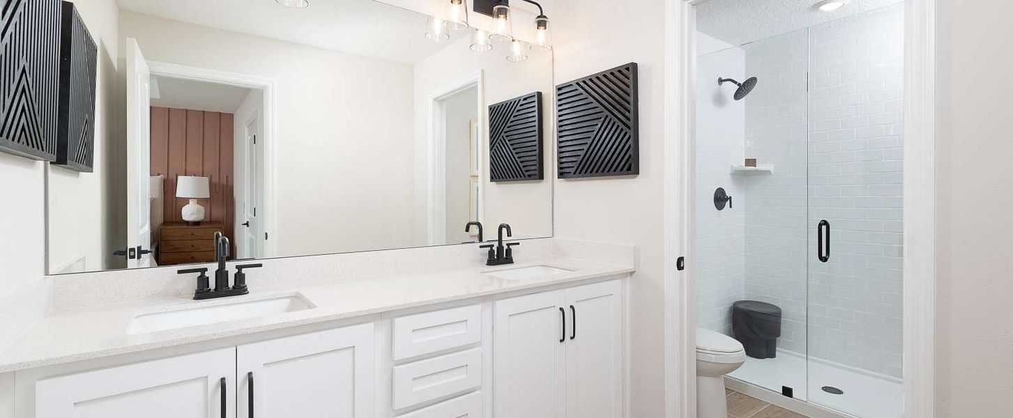 Representative furnished interior of a home built from the Palm by Ashton Woods in Montague Chase, Tampa (Image 11).