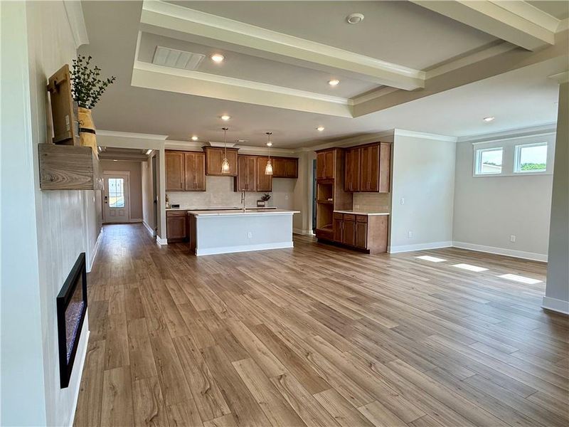 Spacious, unfurnished interior of a new home in Ponderosa Farms Reserve, Gainesville (Image 45).