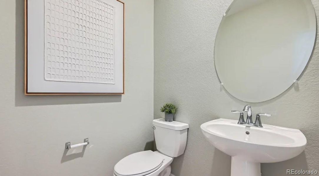 Powder Bath - Model Photo Powder Bath - Model Photo