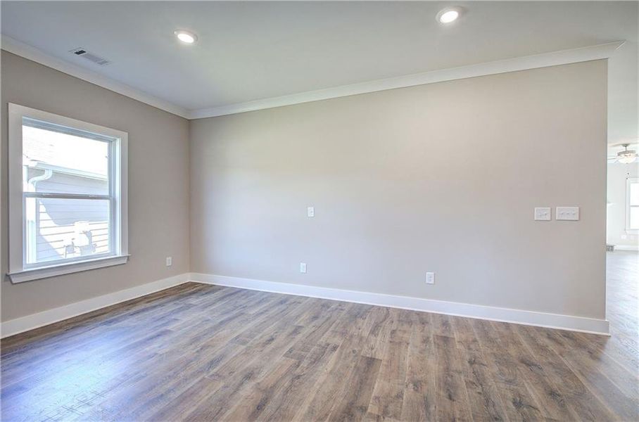 Spacious, unfurnished interior of a new home in , Cartersville (Image 15).