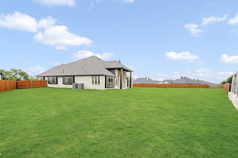 Image 40 of a home in Sunrise at Garden Valley 60-79.