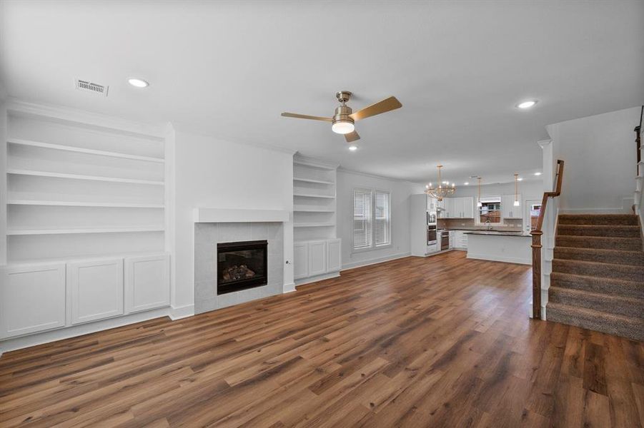 Spacious, unfurnished interior of a new home in Heritage Towne, Midlothian (Image 15).