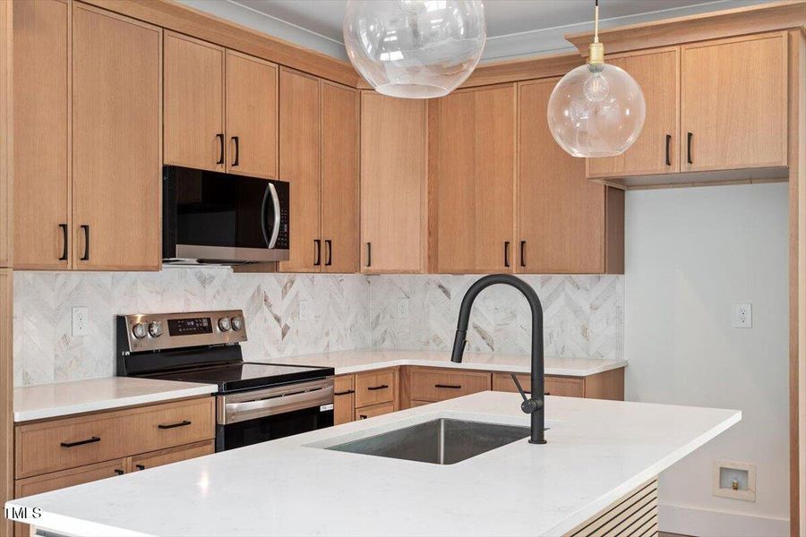 18-810 Berwyn Ave [2399192]_18