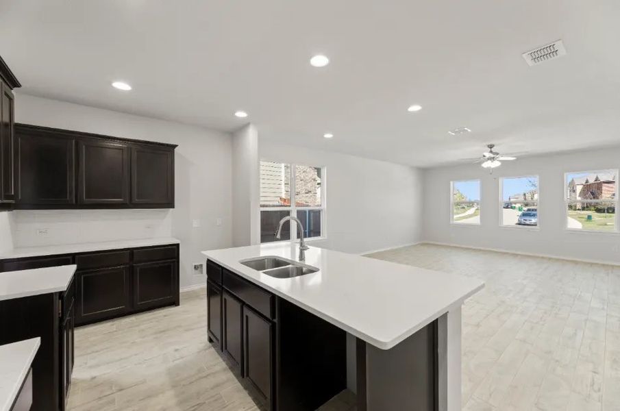 Front exterior of a new home in Heartland, Heartland, TX, highlighting curb appeal (Image 7). Front exterior of a new home in Heartland, Heartland, TX, highlighting curb appeal (Image 7).