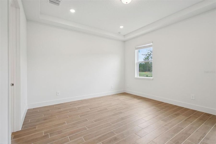 Spacious, unfurnished interior of a new home in Ridgehaven - Reserve Series, Ormond Beach (Image 26).